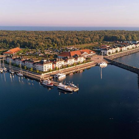 Beech Resort Boltenhagen Exterior photo