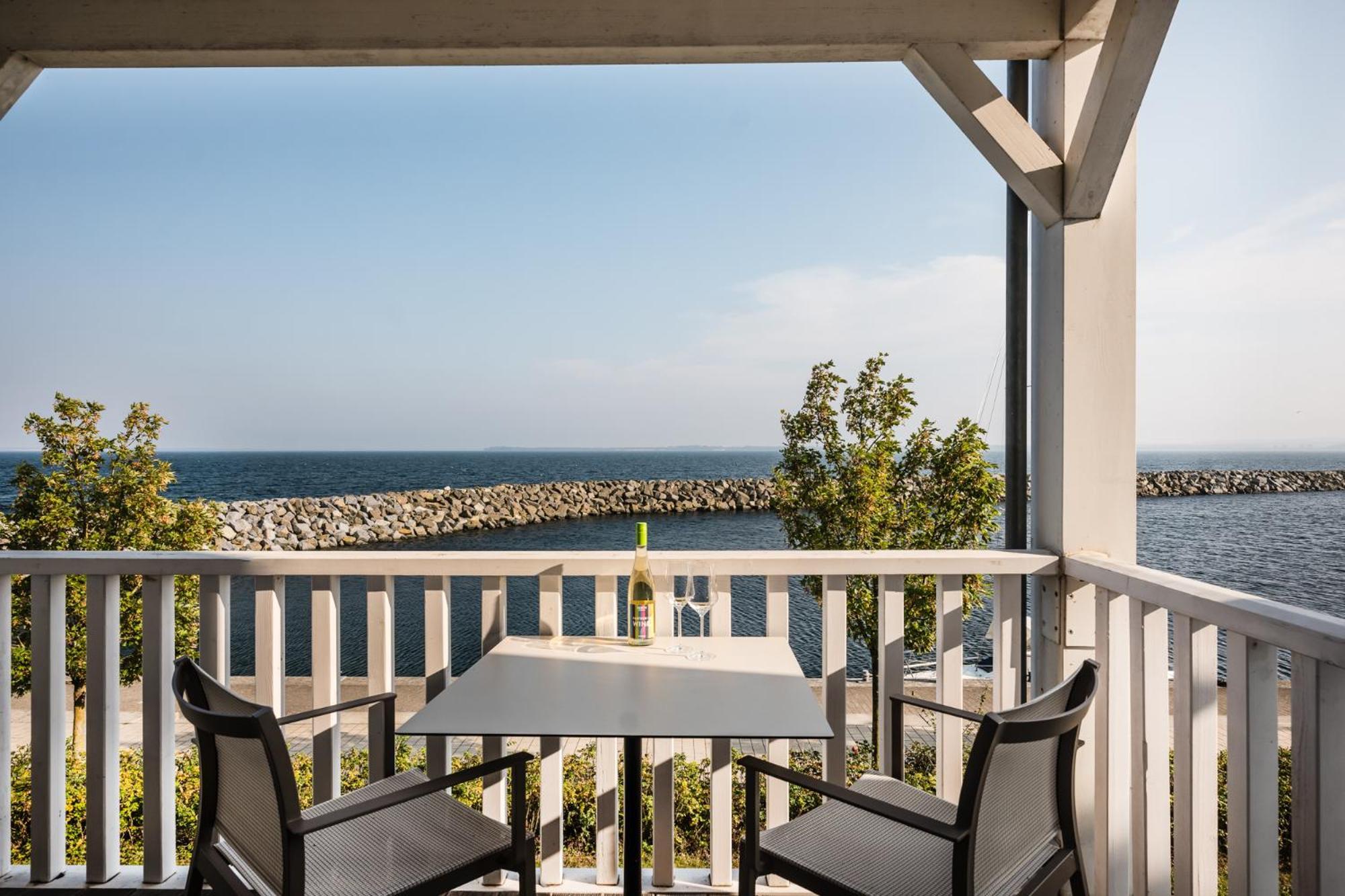 Beech Resort Boltenhagen Exterior photo